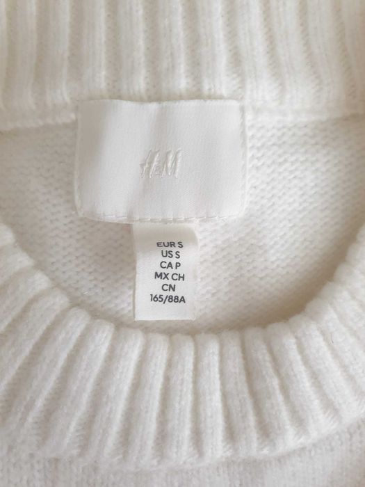 Бял зимен пуловер H&M