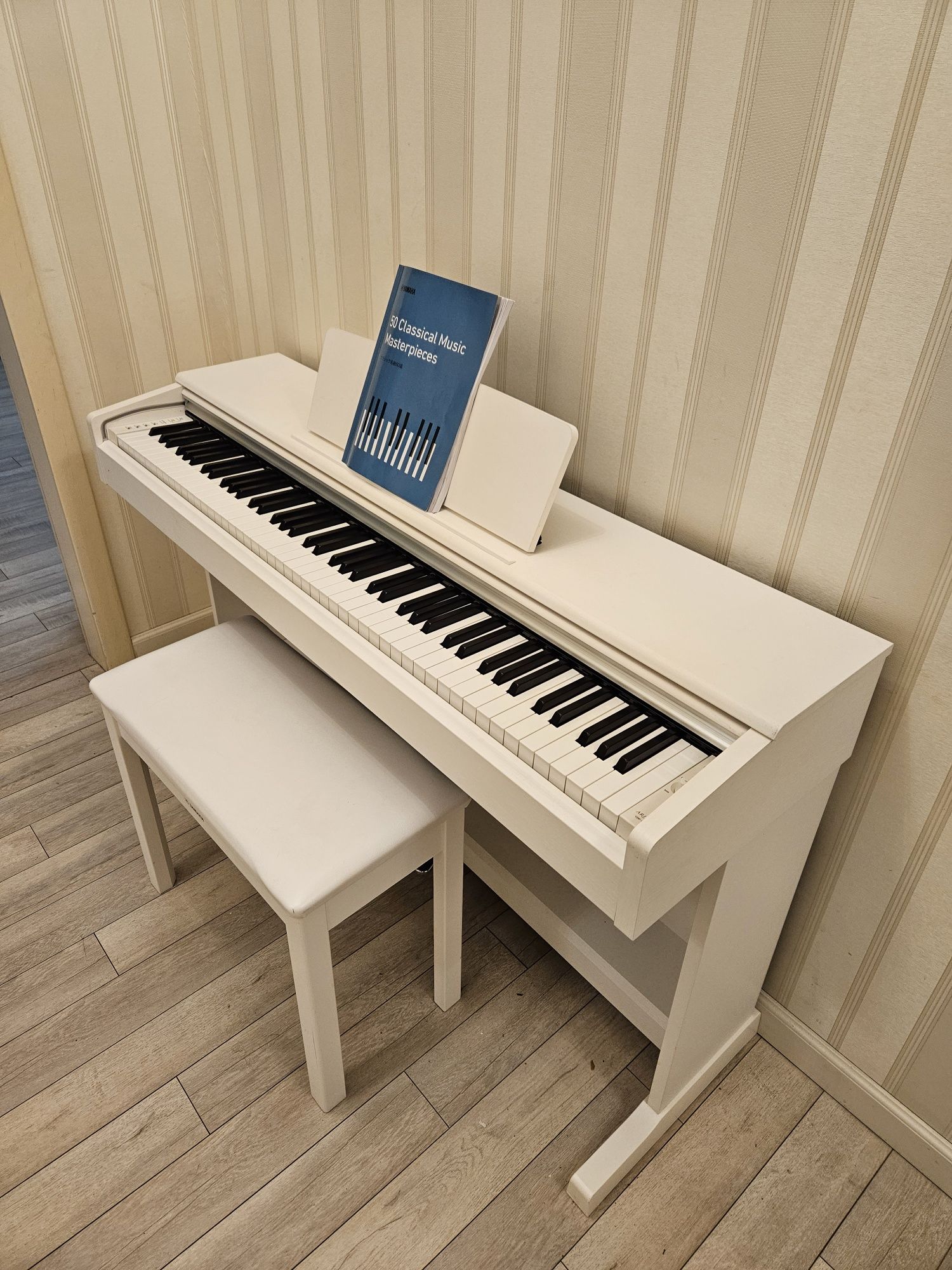 Электронное фортепиано Yamaha