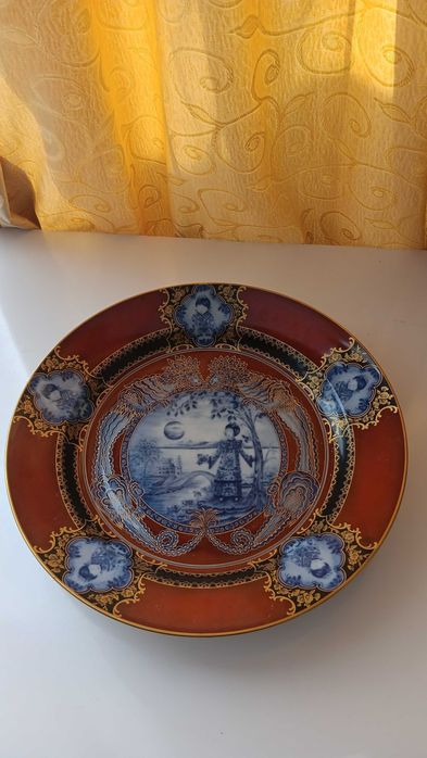 Красива, голяма чиния, диаметър 39 см