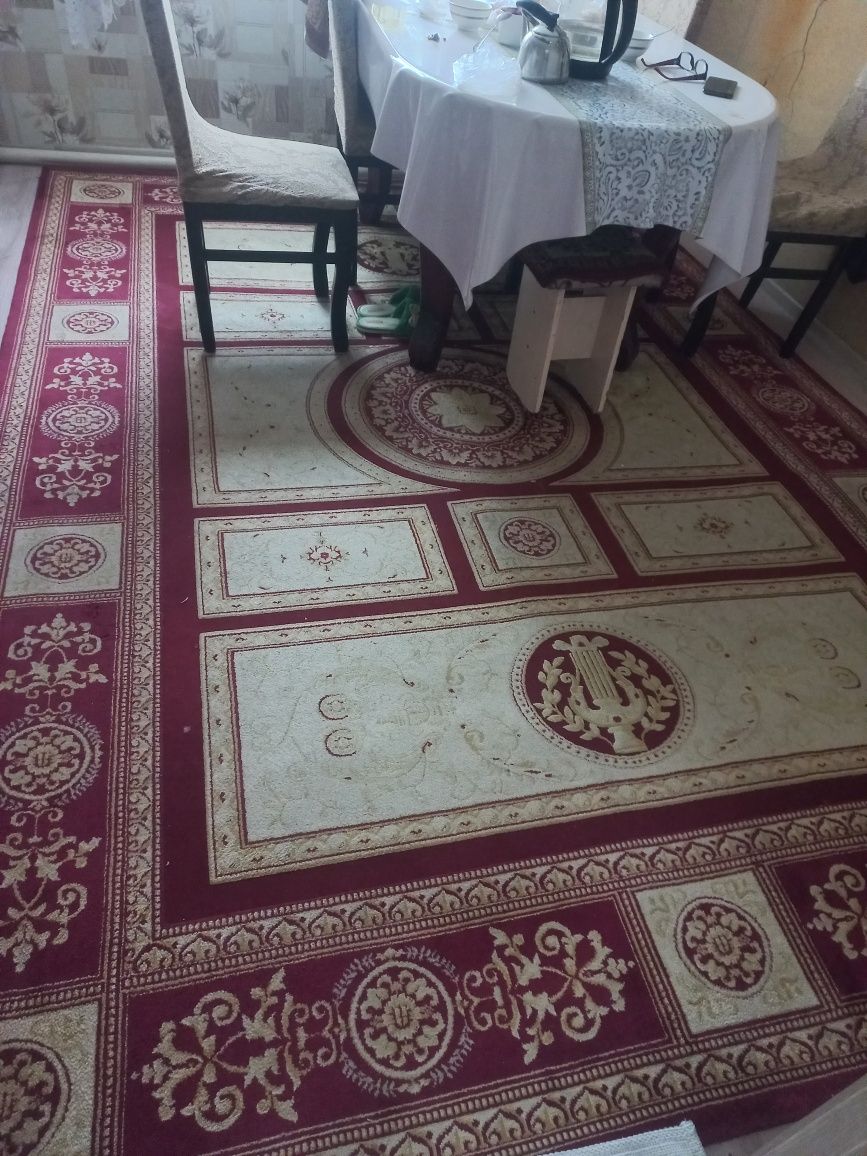 Продаю ковёр турецкий