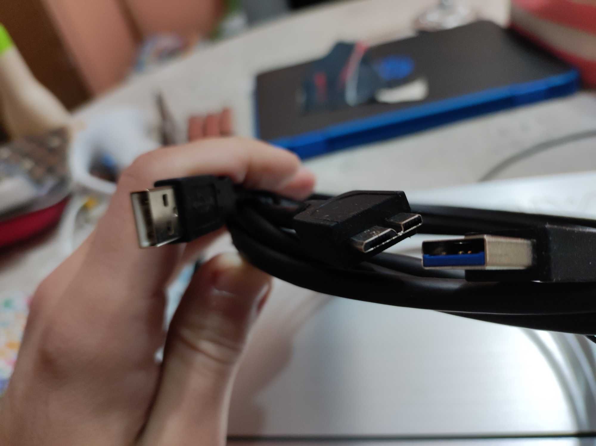 HP преходник адаптер VGA - USB / Display port USB за няколко монитора