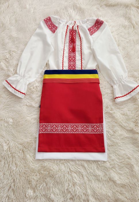 Costum popular pentru fete-5 piese