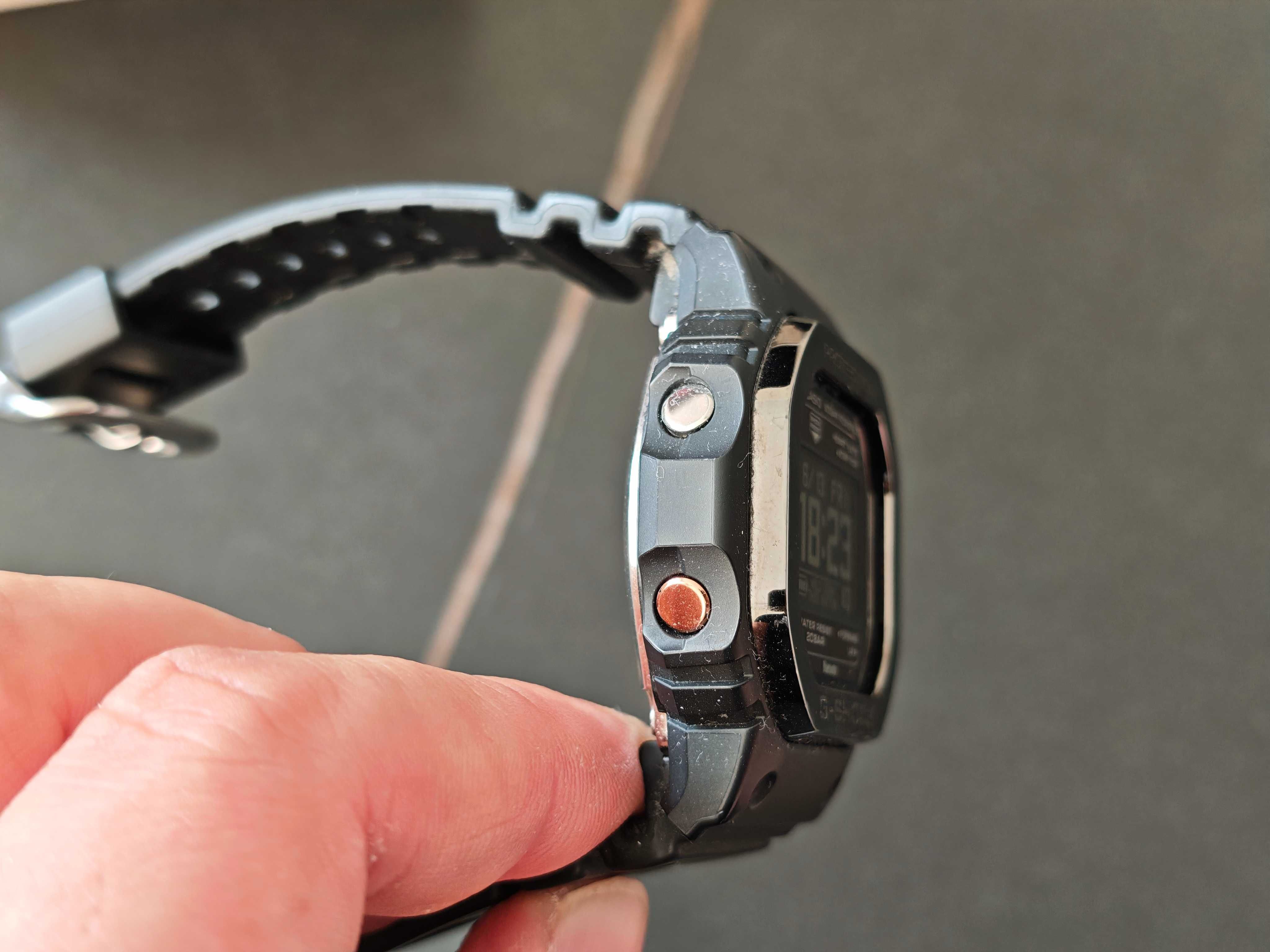 Casio DW-H5600 SOLAR Bluetooth