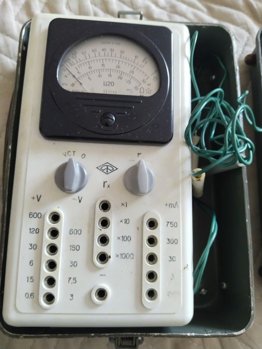 Продам ампервольтметр типа Ц-20