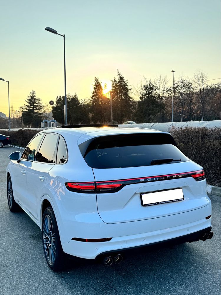 Porsche CAYENNE 3.0