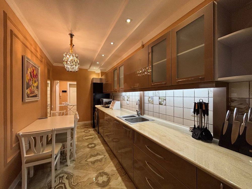 3 ком/2/9 площадь 68м2. Ул. Афросиаб, Ойбек, Angels food