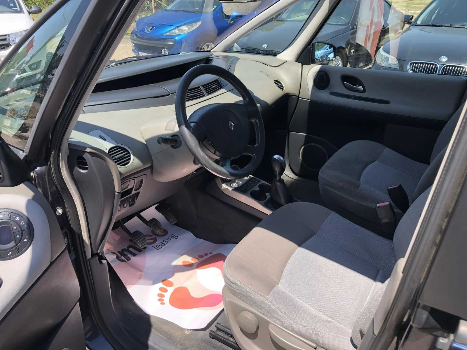 Renault Espace 2.2 dCi