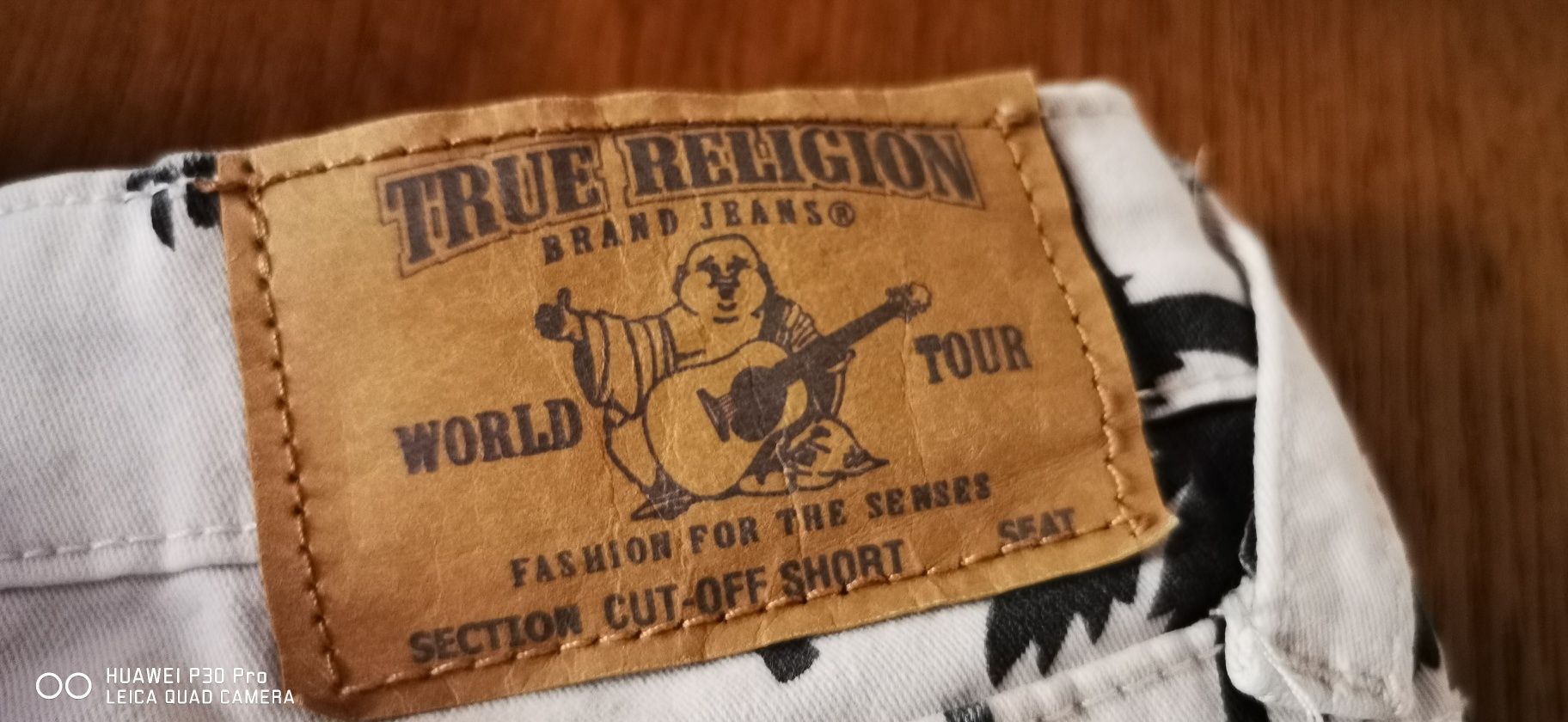 Оригинални дънки True Religion
Дънки с американското знаме размер 10 -