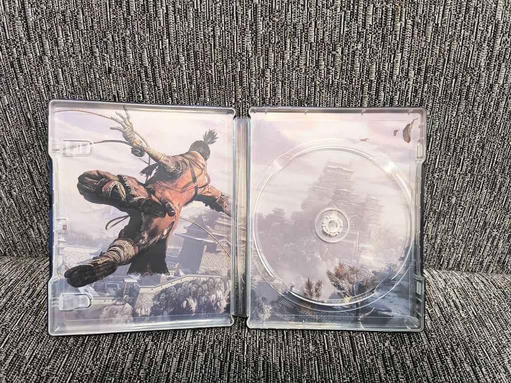 Sekiro Shadows Dies Twice steelbook PS4 Xbox