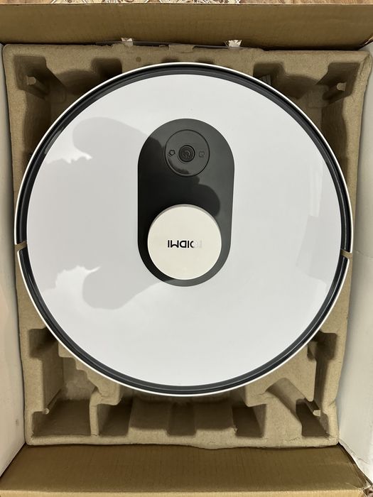Roidmi EVE Plus Robot Vacuum and Mop Cleaner