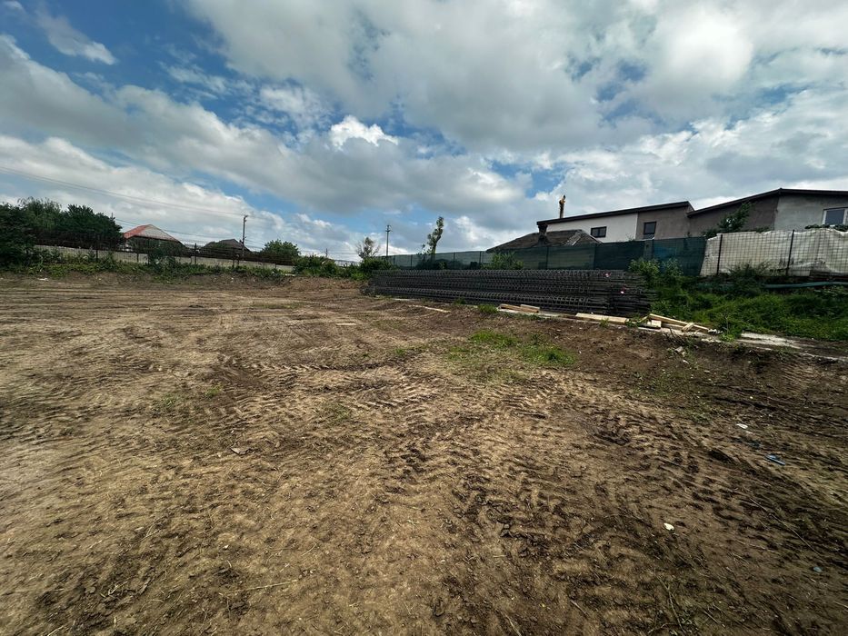 Teren Premium Mogosoaia stradal Primarie si Lac