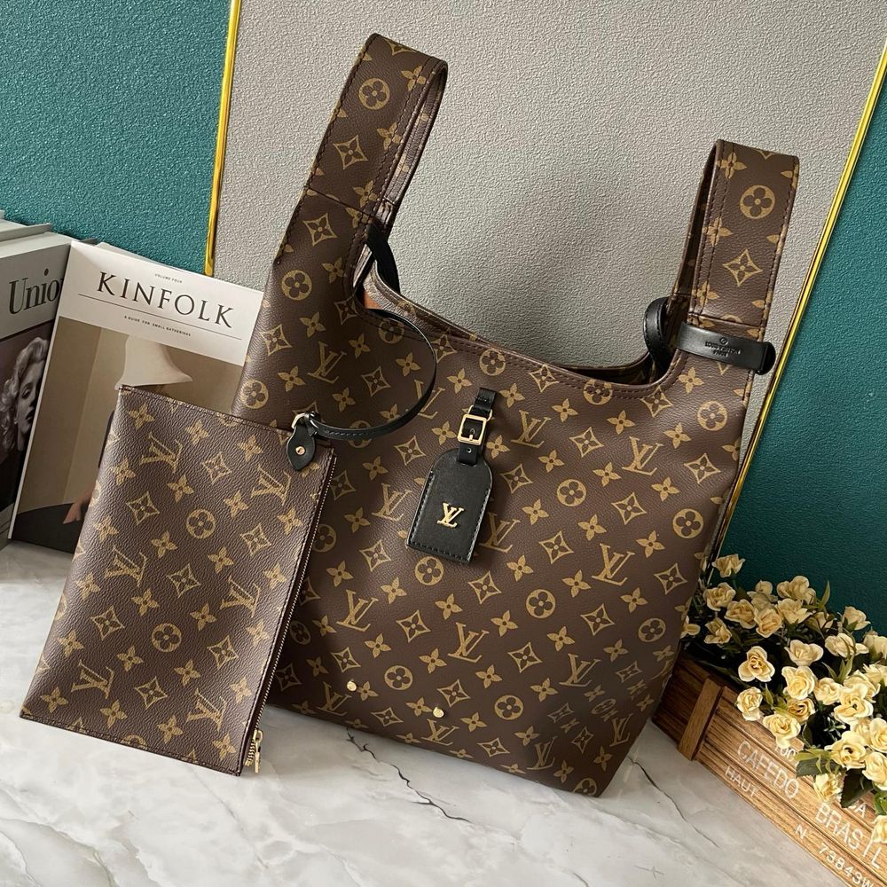 Geanta Louis Vuitton Calitate Premium