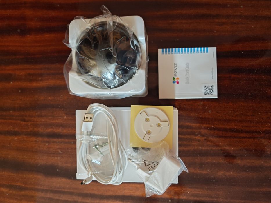 Камера за наблюдение EZVIZ