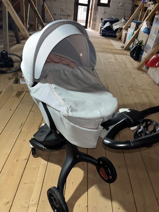 Carucior stokke v6  3 in 1 si accesorii
