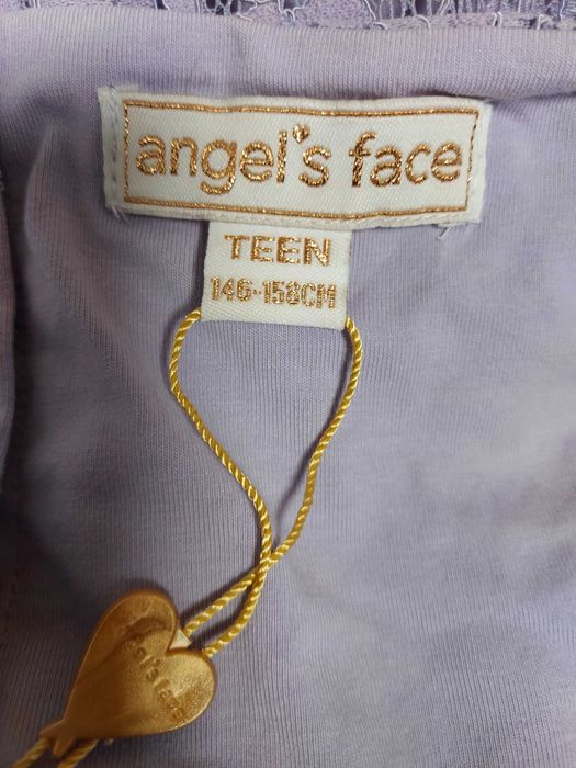 Комплект Angel Face
angel face туту пола и тор
стилни и елегантни