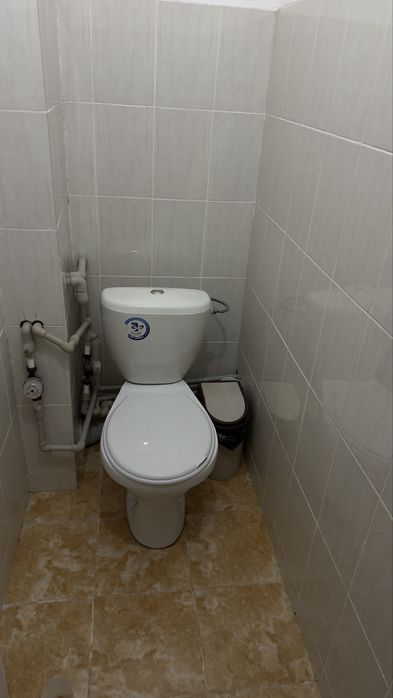 Унитаз хороший.