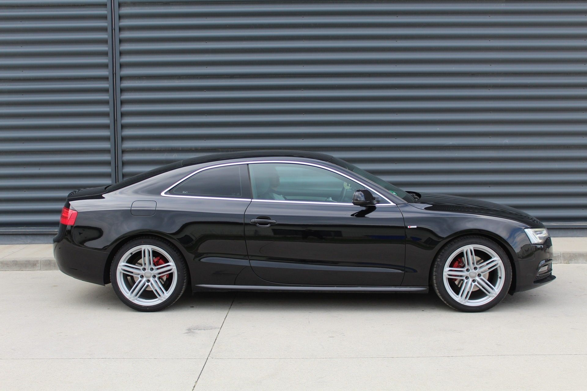 Audi A5 2012 2.0D 177cp automat 8+1 S Line