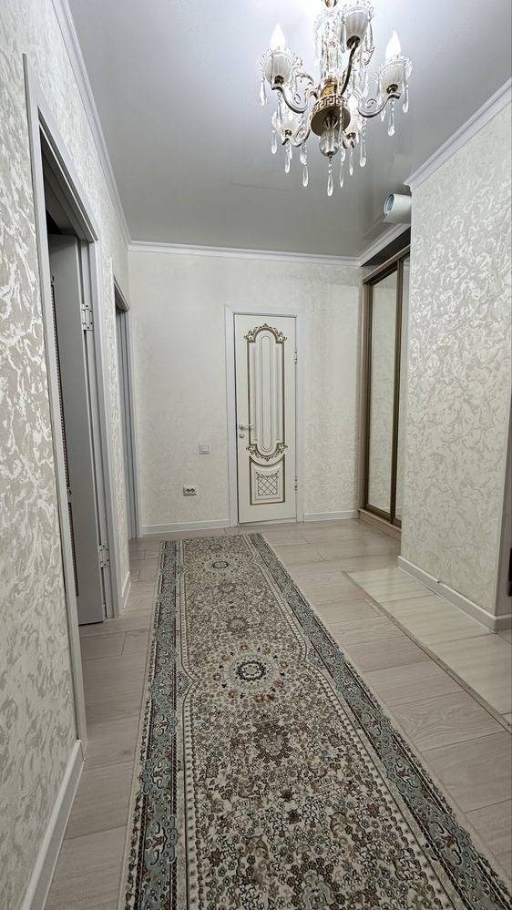 Сдам 2 комн.квартиру на Батыс2