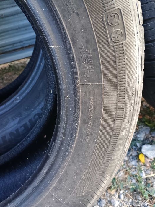 Летни гуми 195 65 R15 2бр. Michelin и 2бр Good Year
