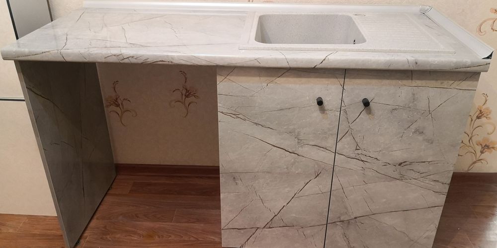 Кухонные шкафы б/у.