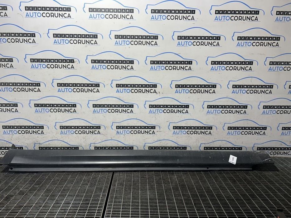 Prag stanga Suzuki Vitara IV 2014 - 2018 SUV 4 Usi Bright Red A9HC45 (1288)