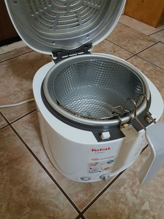 Vand friteuza Tefal