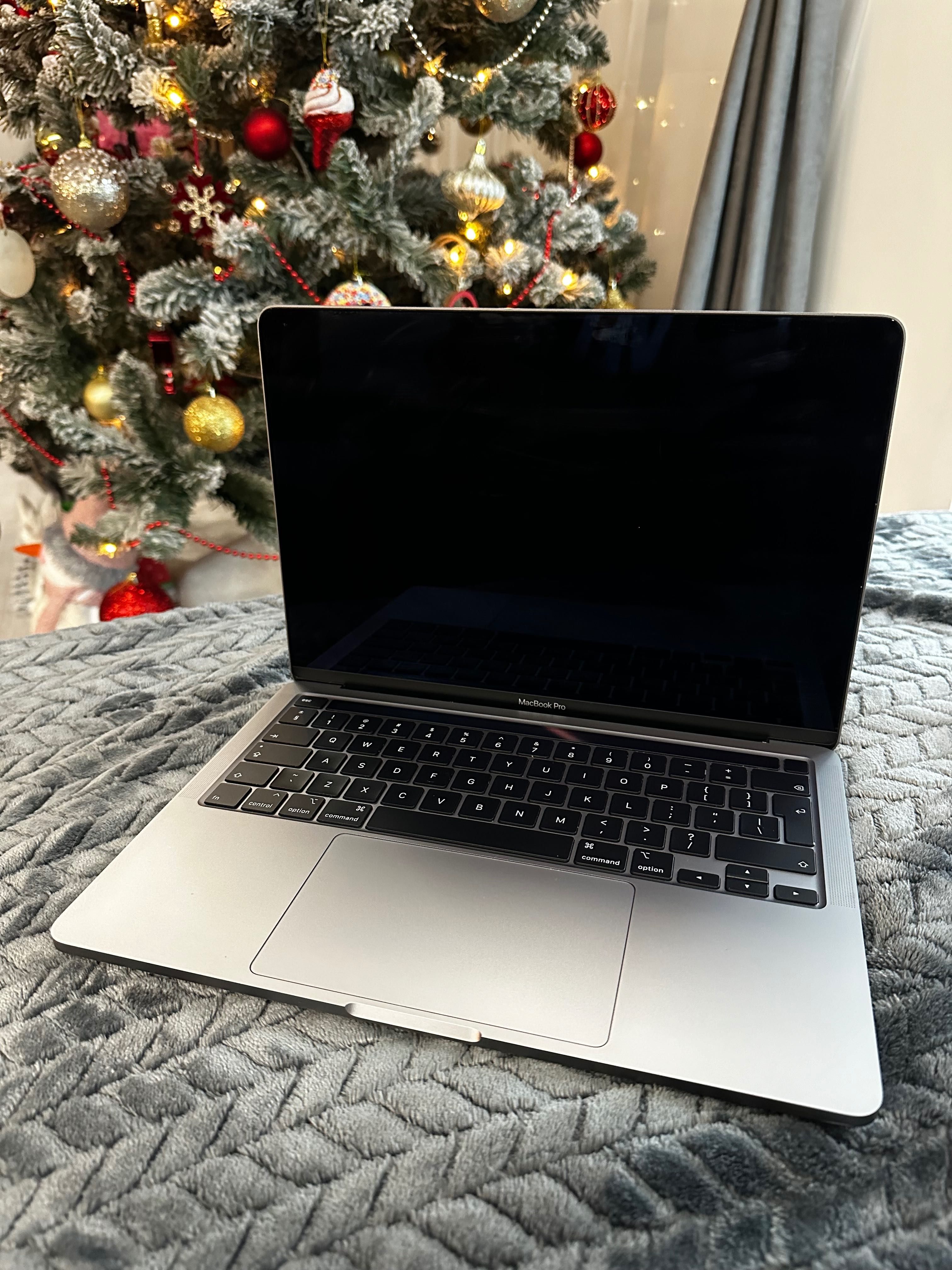 MacBook Pro13 2019