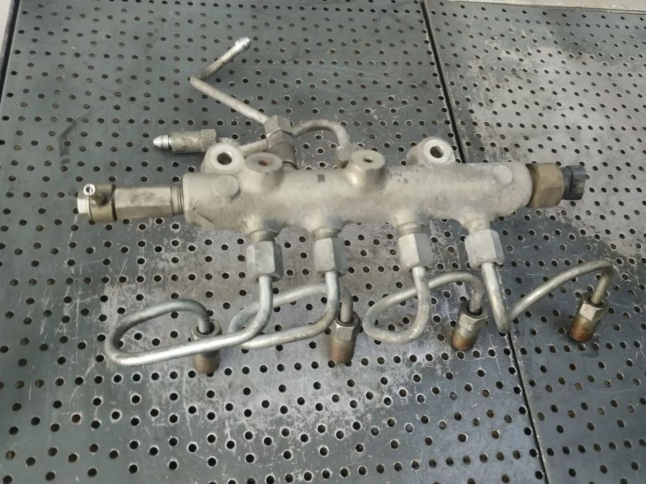 rampa injectoare  2.0 di rf7j mazda 5 mazda 3 mazda 6