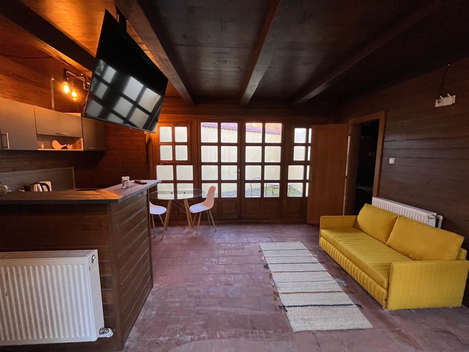 Casa Vila Apratament  1 2 3 camera camere garsoniera decembrie craciun