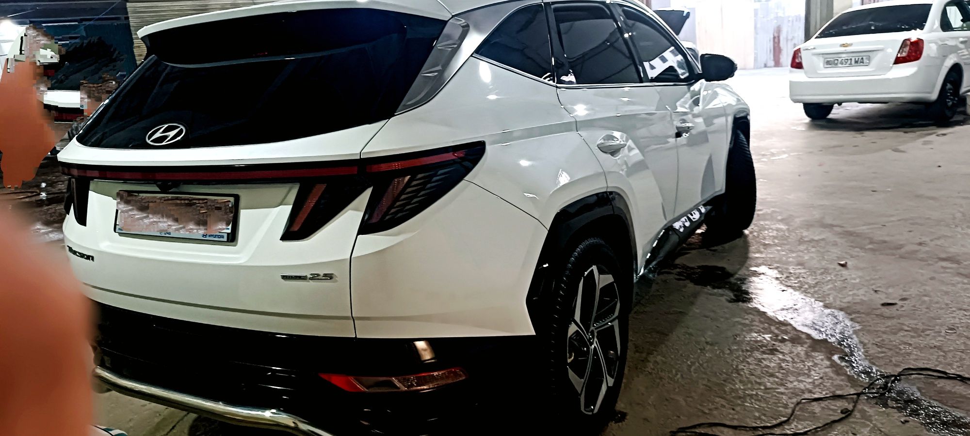 Hyundai Tucson 2.5 LONG 2024 нахт еки бартирга срочна сотилади