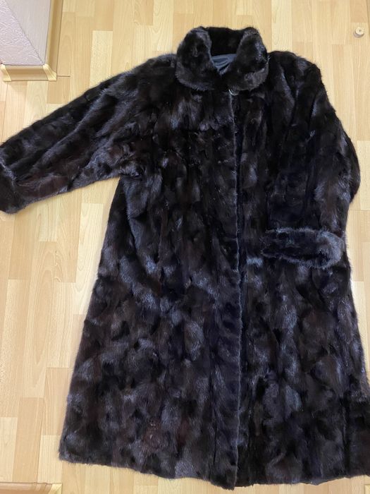 Продам норковую шубу