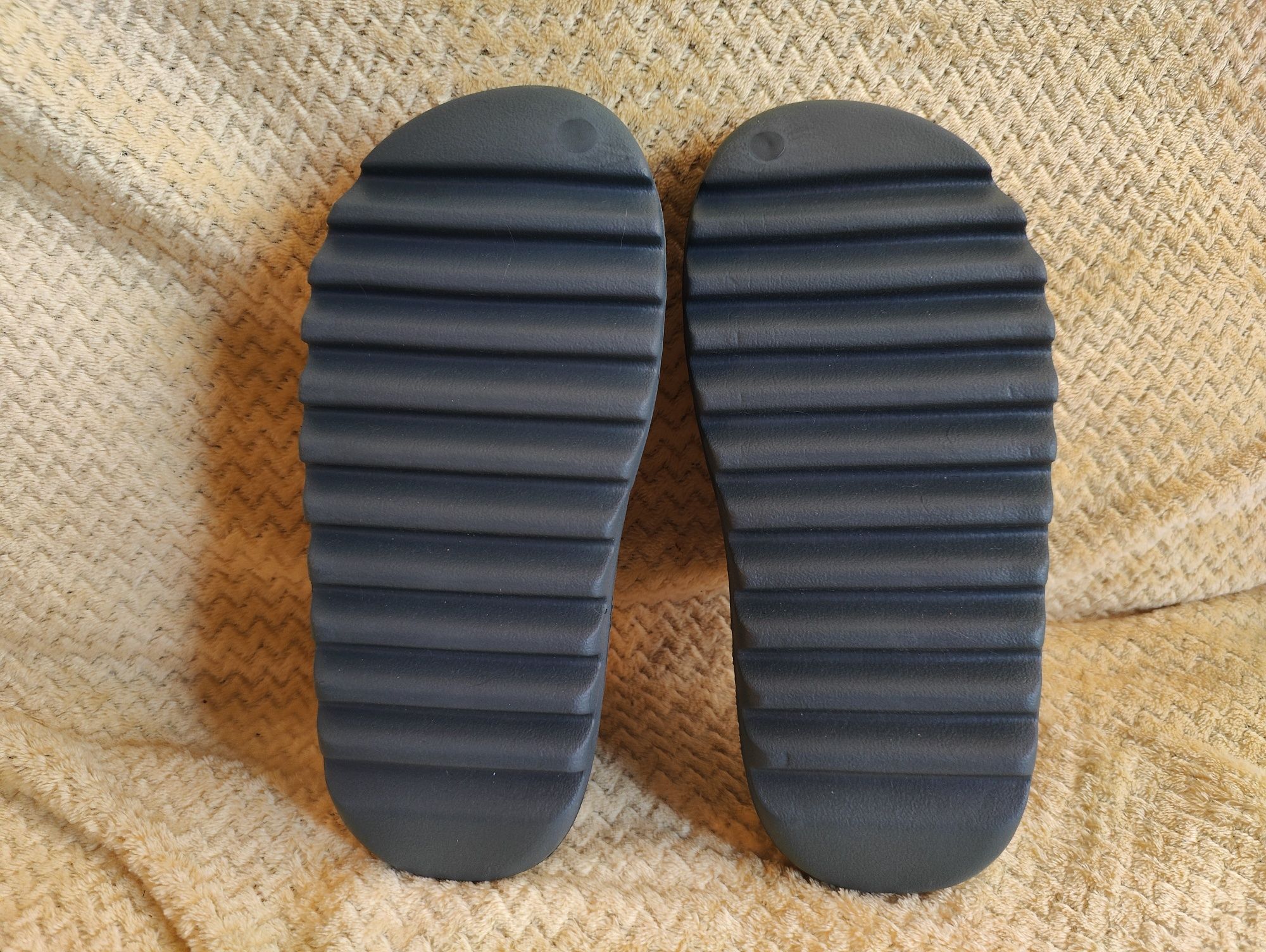 Adidas Yeezy Slides Granite