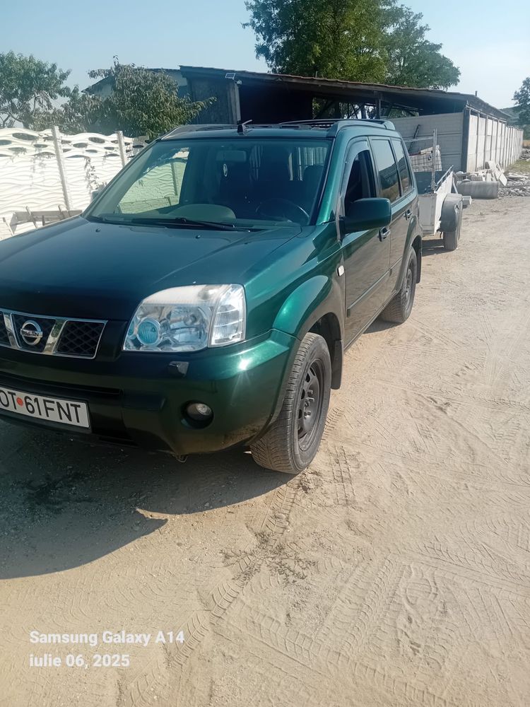 Vand Nissan Xtrail cu remorca