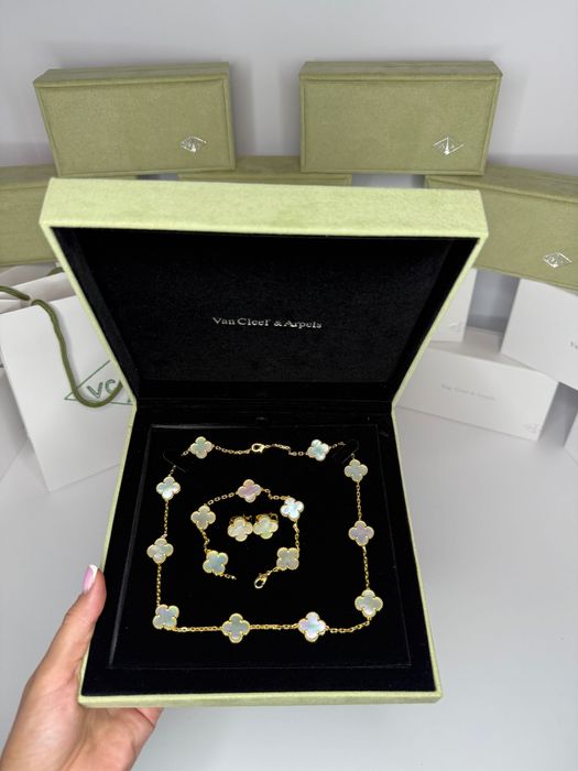 Комплект на VanCleef