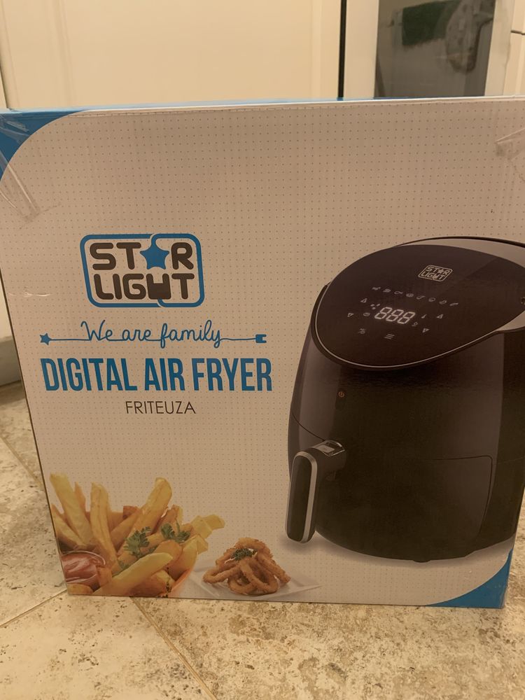 Friteuza fara ulei Star-Light Airfryer DAFB-2613BL,