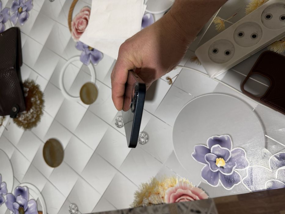 Продается iPhone – 13