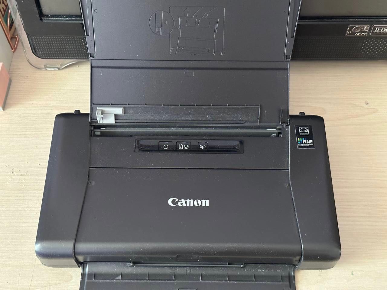 Canon цветной принтер IP 110