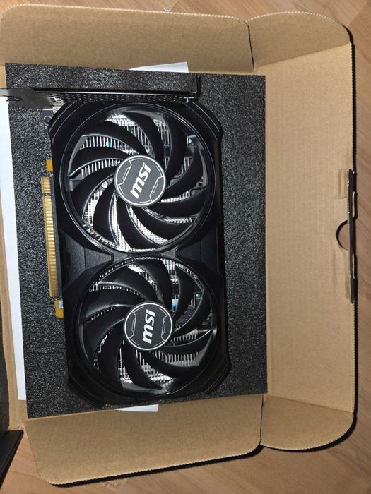 MSI GeForce RTX 4060 VENTUS 2X BLACK OC 8GB DDR6 128- bit DLSS 3.0