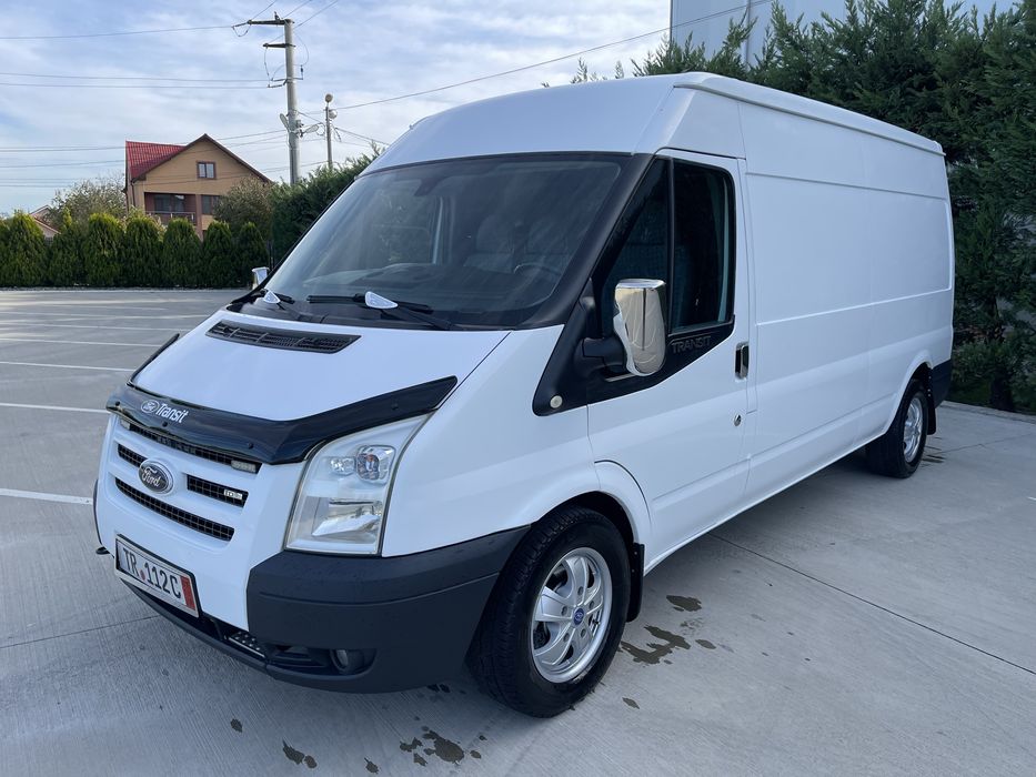 Ford Transit 2.2 Tdci 2009 140 cp recent adus pe rotii