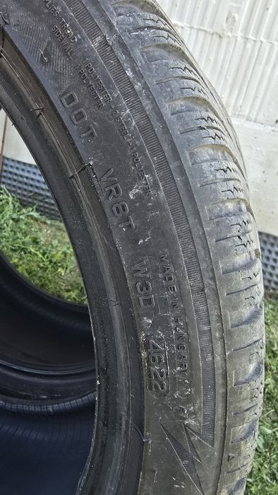 2бр. Зимни гуми Bridgestone Blizzak 245 40 19 Dot 22