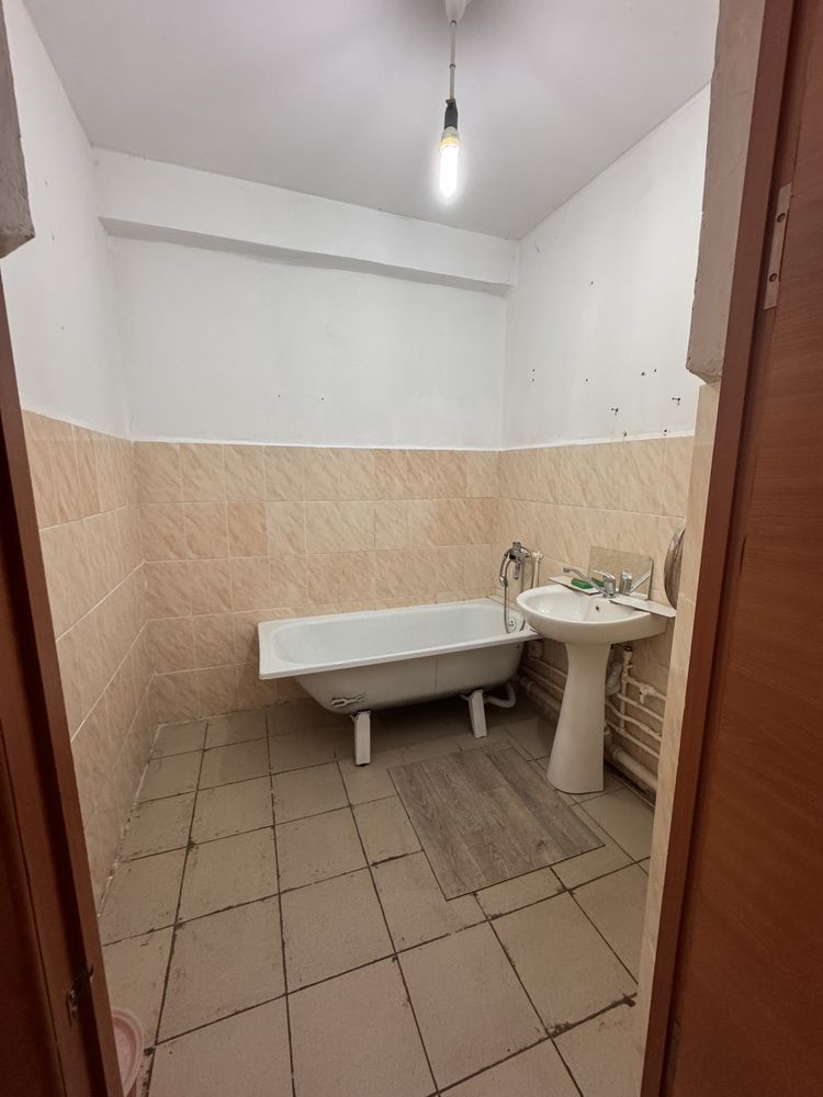 Продам 1-комнатную квартиру в центре города