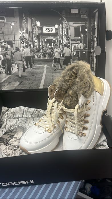 Зимни боти с пух