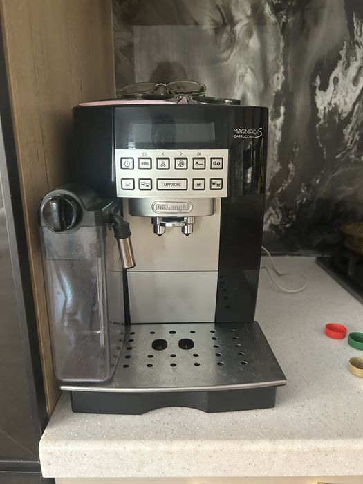 Кофемашинка фирмы Delonghi