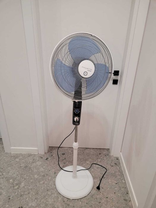 Нов регулируем вентилатор за под на "Rowenta"