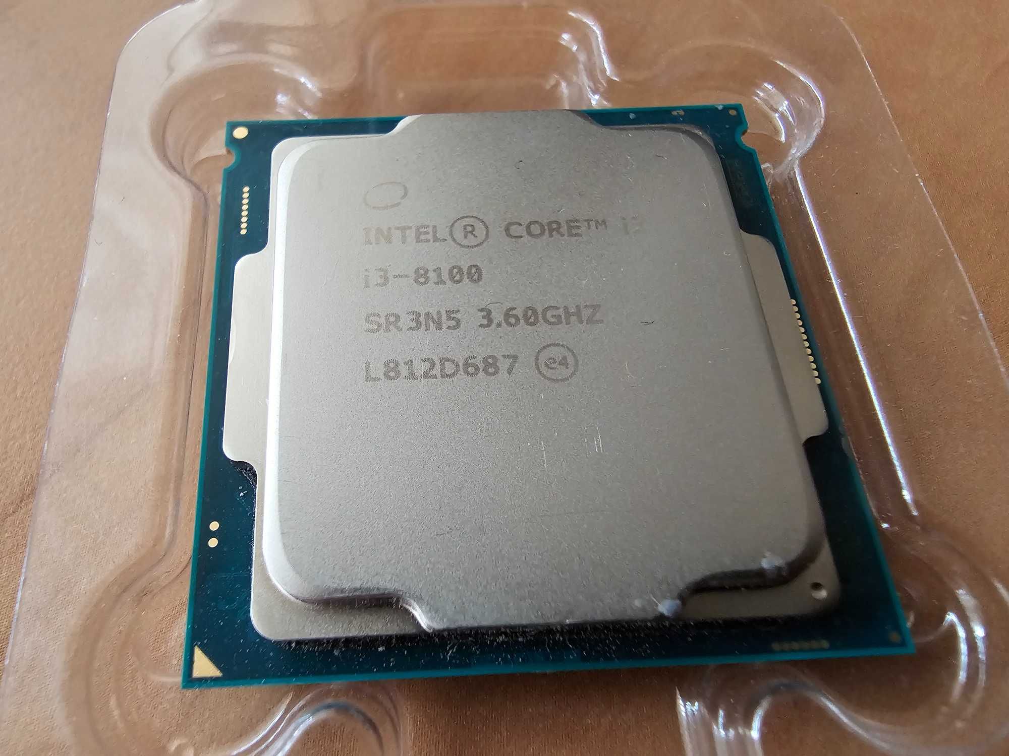 Процессор Intel Core i3-8100