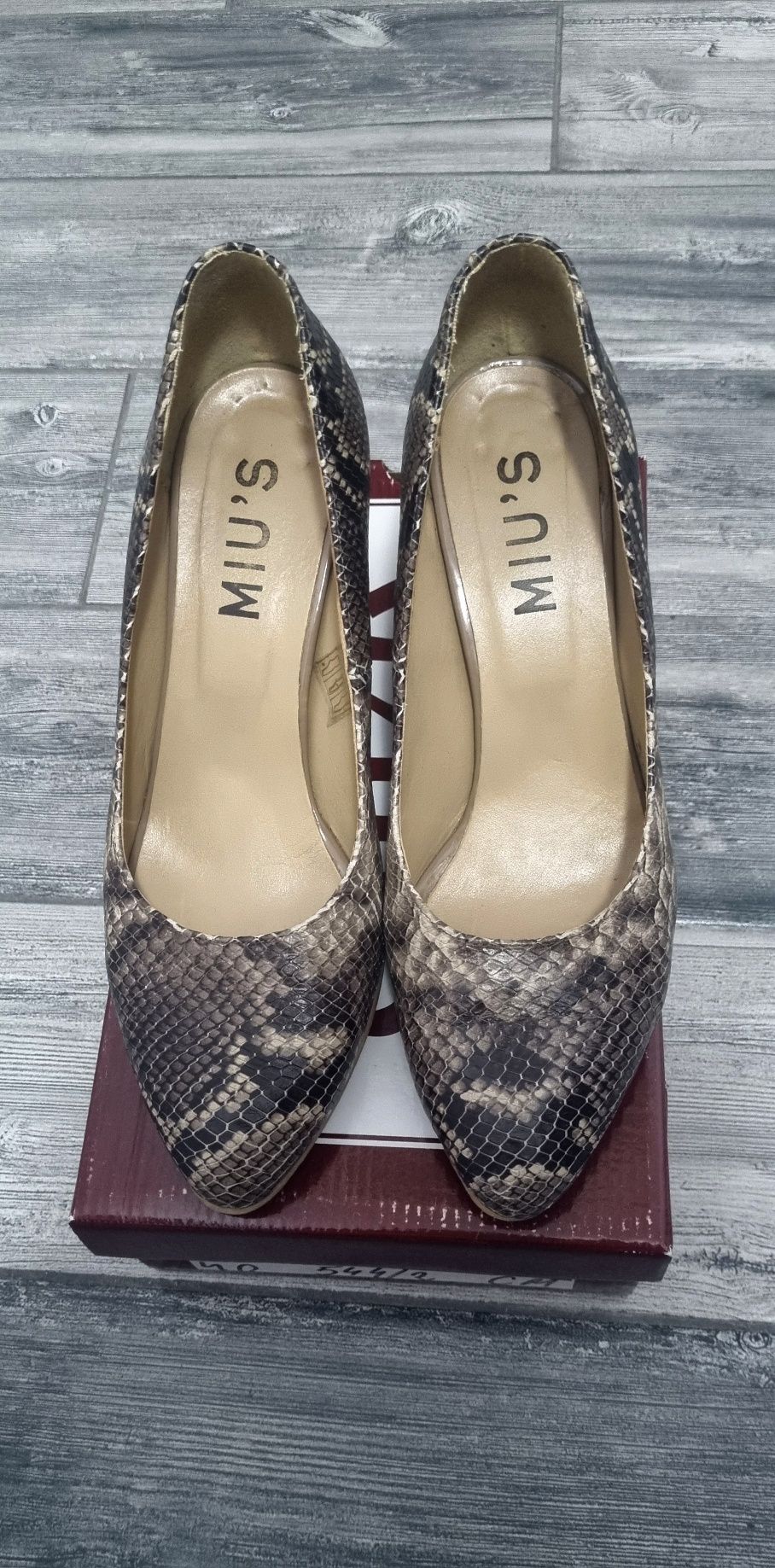 Pantofi animal print