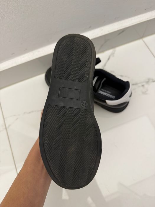Оригинални сникърси за момче Dsquared N32