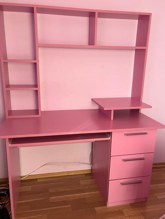 Set dormitor cu birou