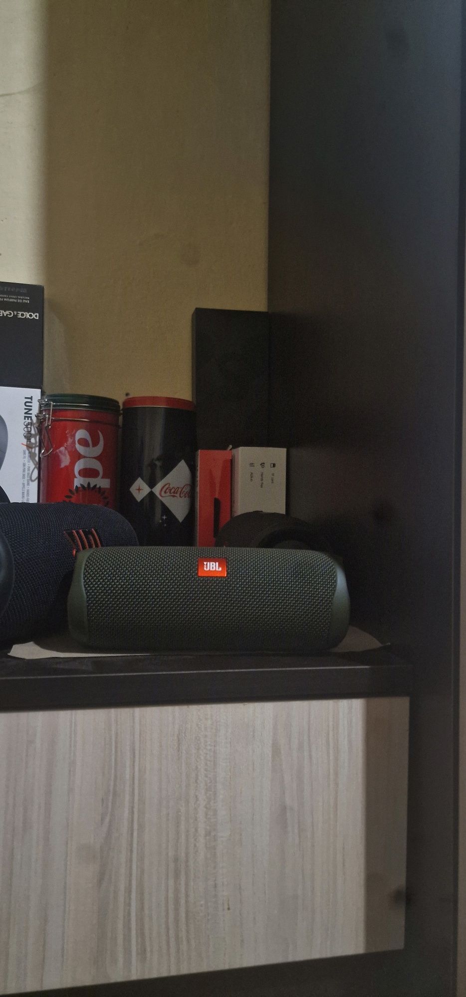 Продавам JBL Flip 5