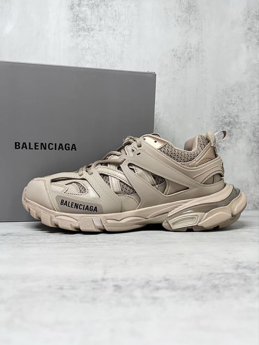 Balenciaga Track - Бежов